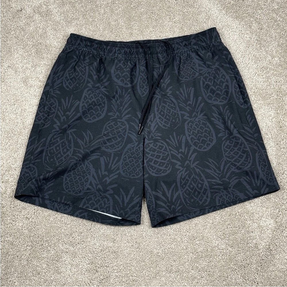 Black Pineapple Print Shorts